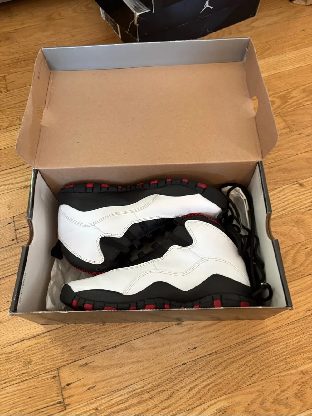 Jordan Men's White, Black and Red Low-Top Sneakers